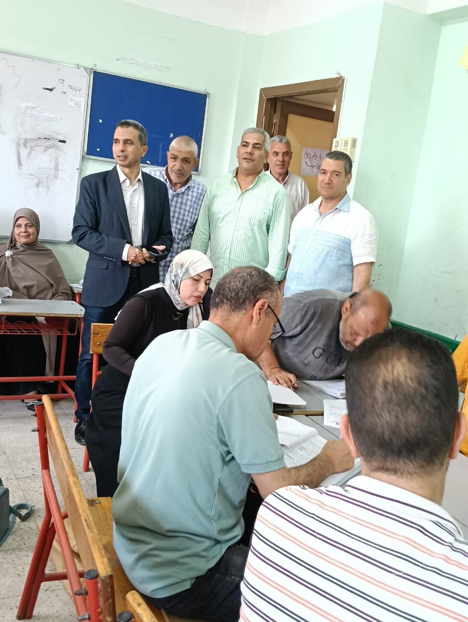 وكيل تعليم كفر الشيخ يتفقد كنترول الشهادة الإعدادية وكيل تعليم كفر الشيخ يتفقد كنترول الشهادة الإعدادية