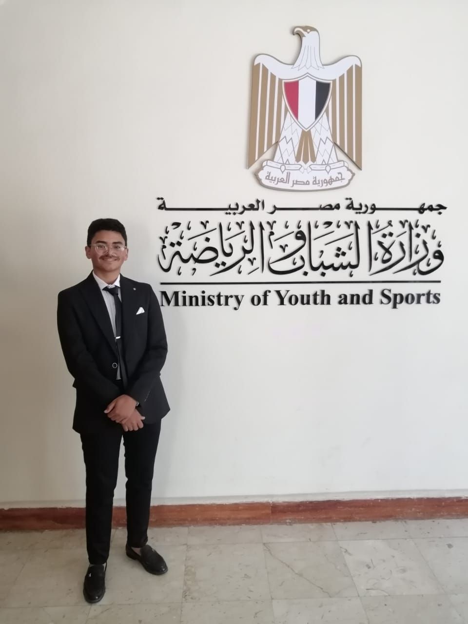 شاب ثالث_1 شاب ثالث_1