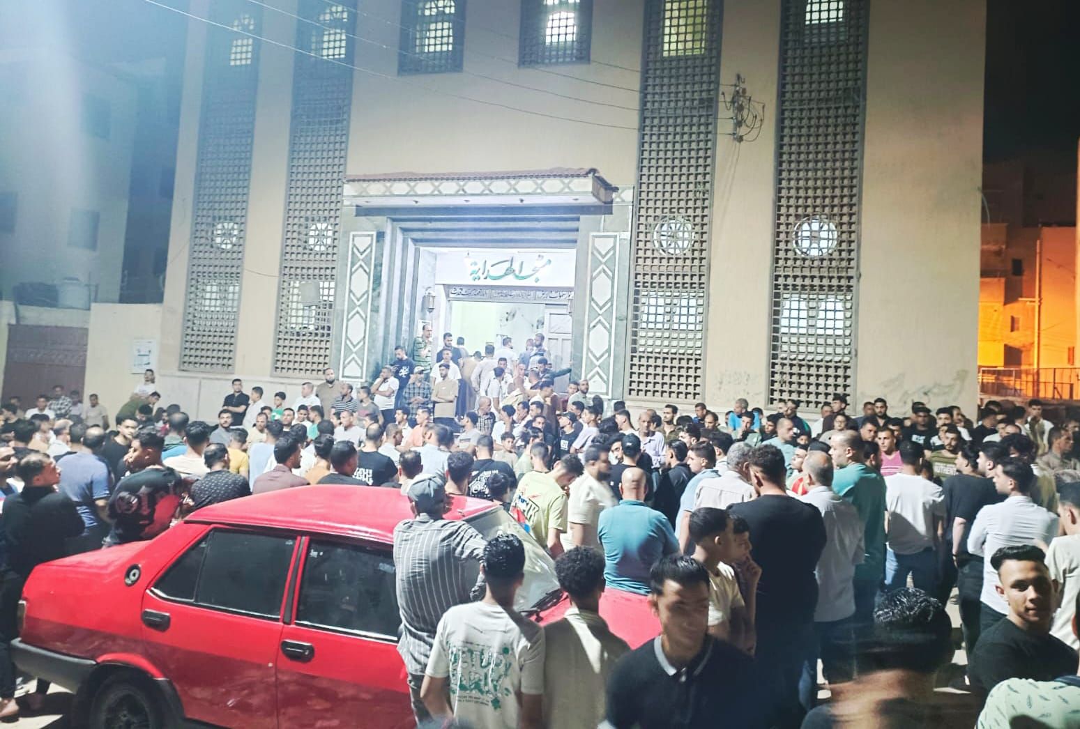تشييع الجثمان تشييع الجثمان