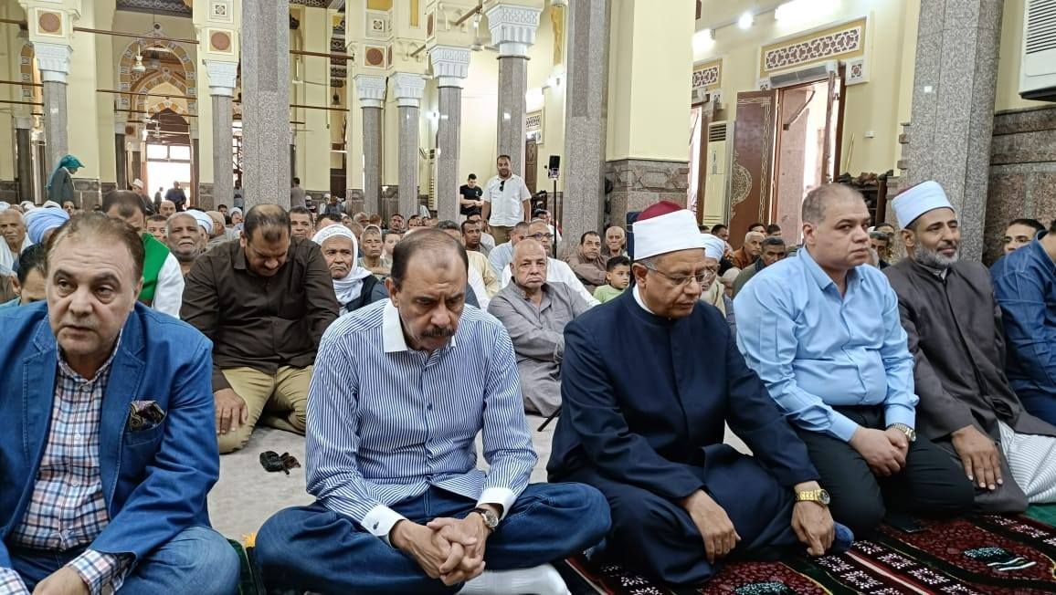 المحافظ بمسجد العارف المحافظ بمسجد العارف