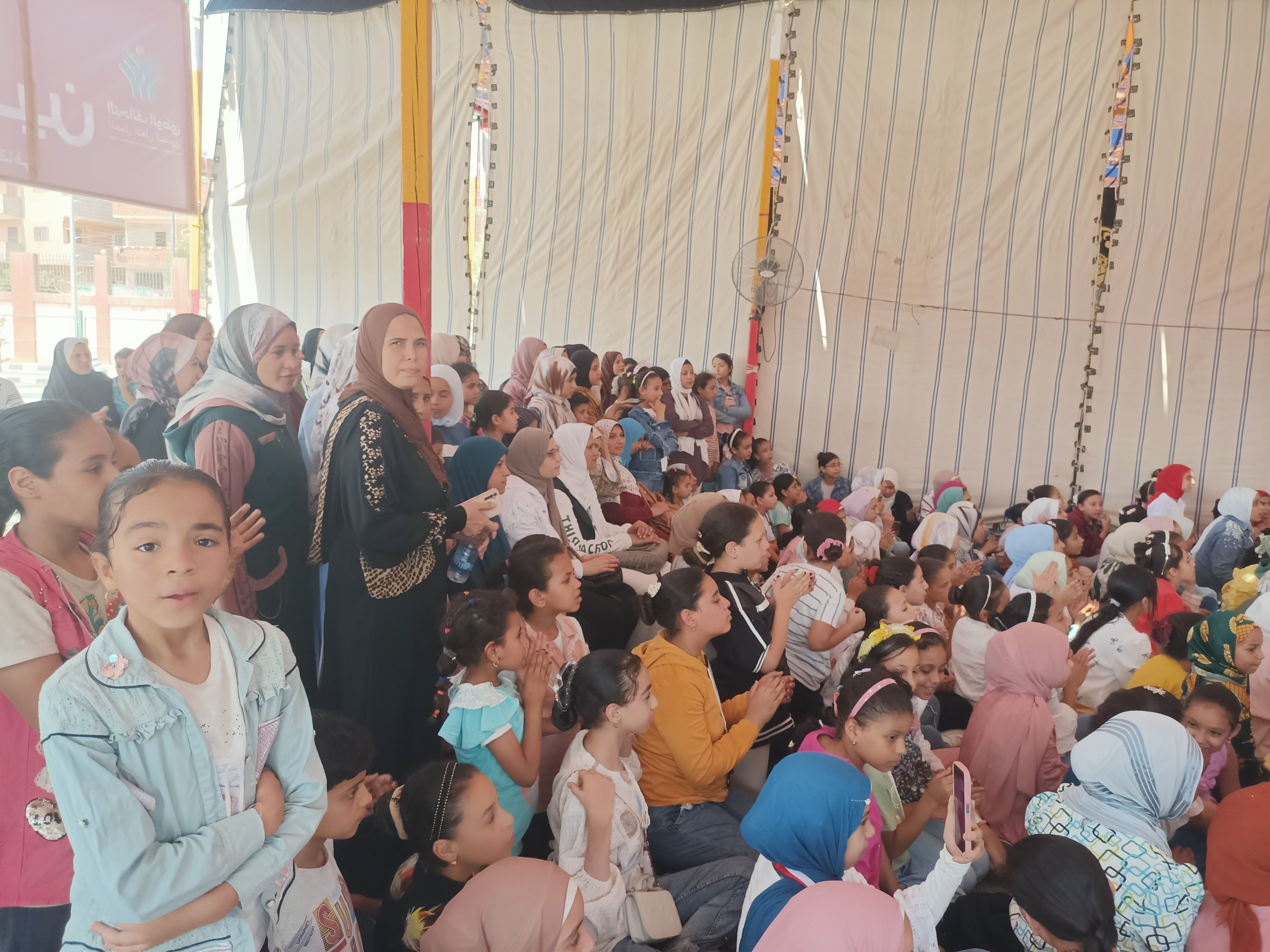 كرنفال للأطفال ضمن قافلة التحالف الوطنى فى المنوفية (4) كرنفال للأطفال ضمن قافلة التحالف الوطنى فى المنوفية (4)