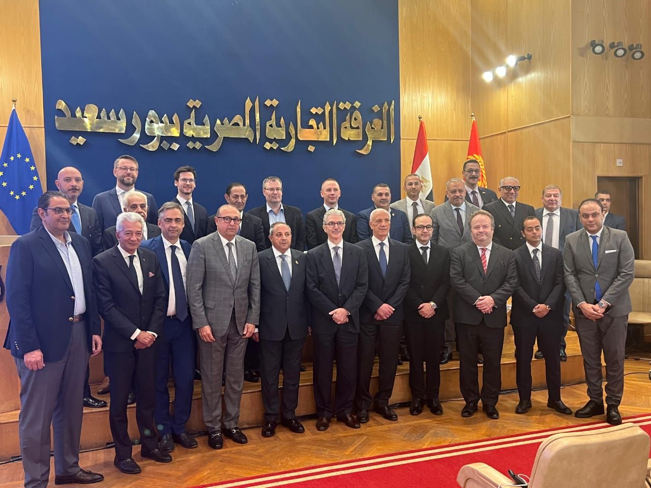 صورة جماعية صورة جماعية