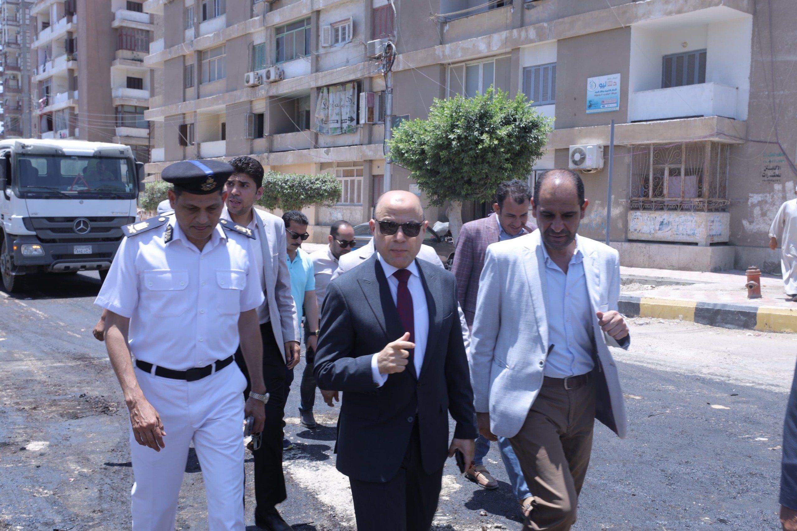 محافظ كفر الشيخ يتابع رصف الطرق بمدينة كفر الشيخ محافظ كفر الشيخ يتابع رصف الطرق بمدينة كفر الشيخ