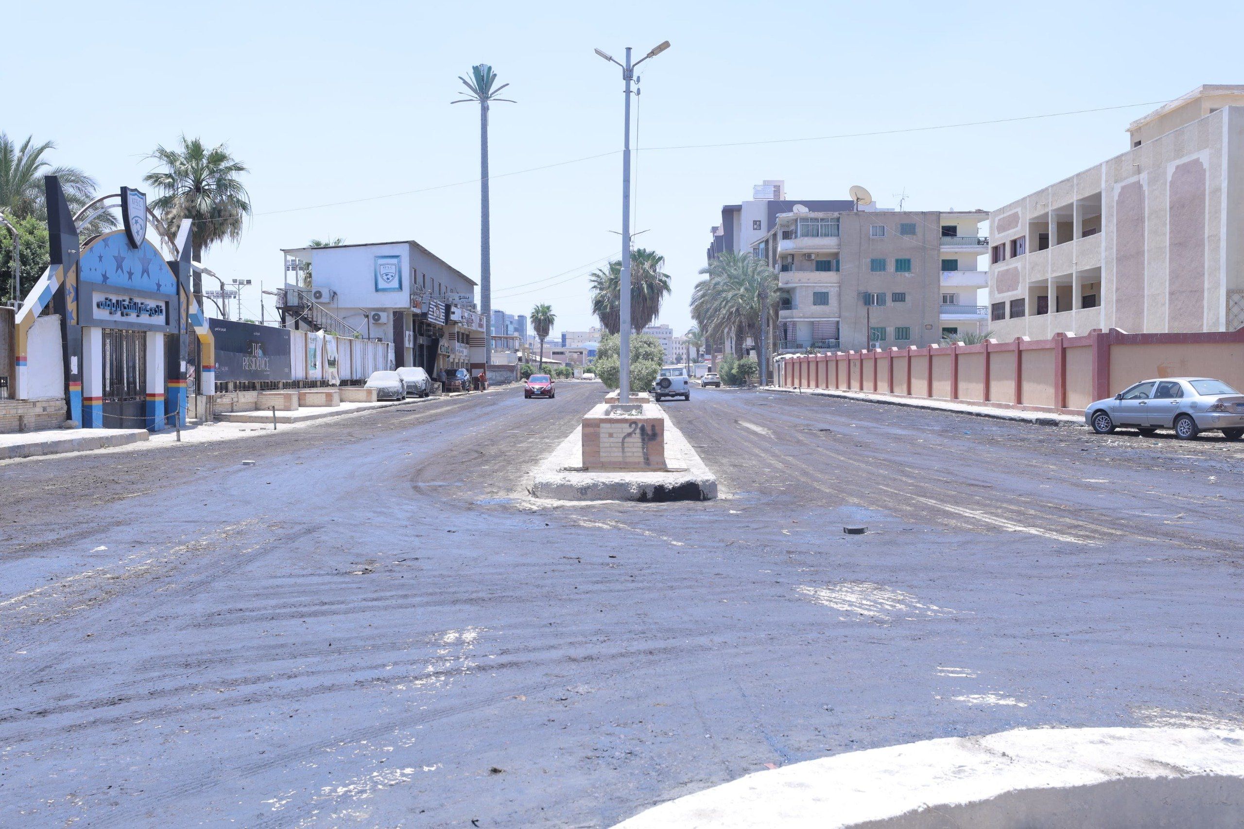 رصف الطرق بعدد من الاحياء بكفر الشيخ رصف الطرق بعدد من الاحياء بكفر الشيخ