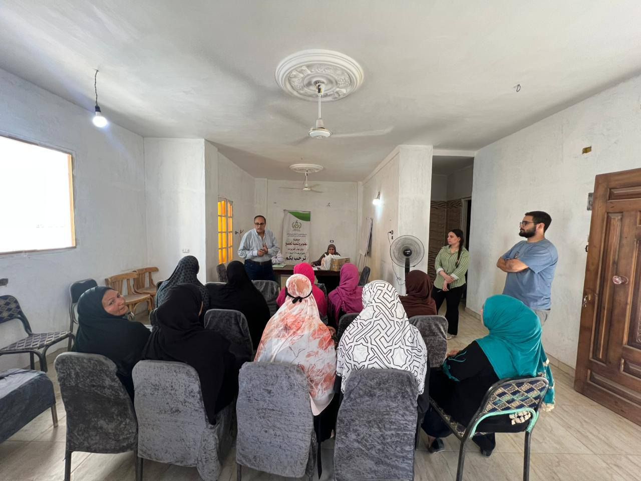 ندوة للسيدات ندوة للسيدات