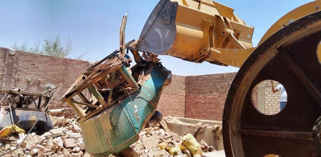 إزالة كسارات وطواحين الذهب إزالة كسارات وطواحين الذهب