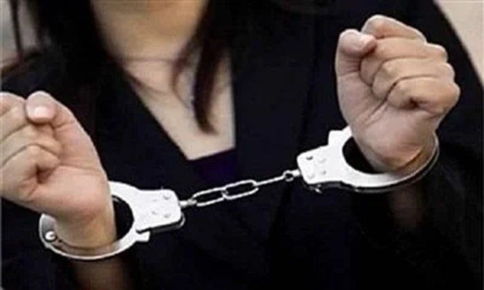 تفاصيل ضبط فتاة بتهمة نشر فيديوهات خادشة للحياء