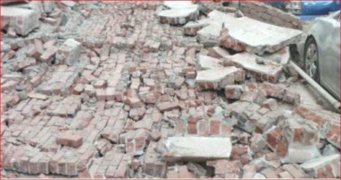مصرع شخص وإصابة آخر إثر انهيار سور حمام سباحة في الرحاب