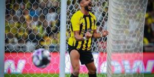 النصر يحسم موقفه من رحيل عبدالإله العمري إلى الاتحاد - تكنو بلس