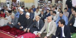 محافظ
      القليوبية
      يؤدي
      صلاة
      عيد
      الأضحى
      بمسجد
      ناصر
      بمدينة
      بنها - تكنو بلس