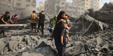 استشهاد
5
فلسطينيين
في
قصف
إسرائيلي
يستهدف
منازل
وخيام
نازحين
غزة - تكنو بلس