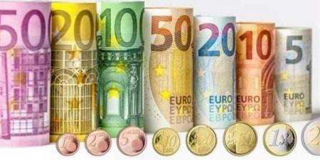 تراجع
      سعر
      اليورو
      مع
      بداية
      تعاملات
      اليوم
      فى
      البنوك
      المصرية - تكنو بلس