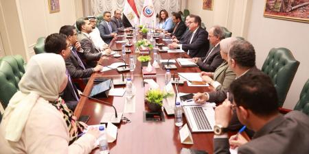 وزير
      الصحة
      يستقبل
      وفد
      مجموعة
      برجيل
      الطبية
      لبحث
      سبل
      التعاون
      المشترك
      بالقطاع
      الصحي - تكنو بلس