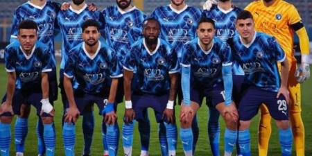 شاهد
      الأن..
      مواجهة
      قوية
      بين
      بيراميدز
      والبنك
      الأهلي
      في
      الدوري
      المصري - تكنو بلس