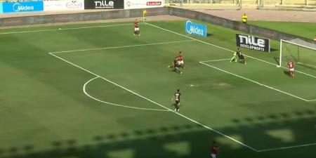 الدوري
      المصري
      الممتاز:
      ناصر
      منسي
      يسجل
      الهدف
      الأول
      للزمالك
      في
      مرمى
      سيراميكا
      كليوباترا
      في
      الدقيقة
      14
      بعد
      خطأ
      فادح
      من
      محمد
      بسام - تكنو بلس