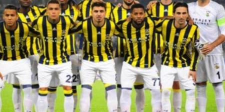 شاهد
      الأن..
      بث
      مباشر
      لمباراة
      إسطنبول
      باشاك
      شهير
      وفنربخشه
      في
      الدوري
      التركي - تكنو بلس