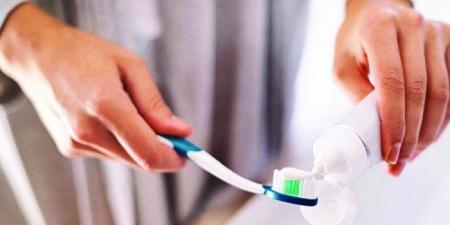 دراسة
      بريطانية:
      صحة
      الفم
      قد
      تحمي
      الدماغ
      من
      الخرف - تكنو بلس