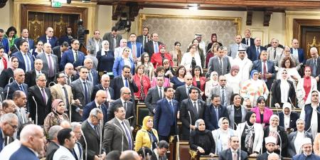 قاعة
      النواب
      تشهد
      تصفيق
      حار
      على
      توافق
      الأزهر
      والأوقاف..والمجلس
      يوافق
      على
      مشروع
      قانون
      تنظيم
      الفتوى
      نهائيا - تكنو بلس