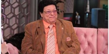 في
آخر
حوار
له
قبل
وفاته..
إبراهيم
نصر:
من
يحب
الفن
لا
يتركه - تكنو بلس
