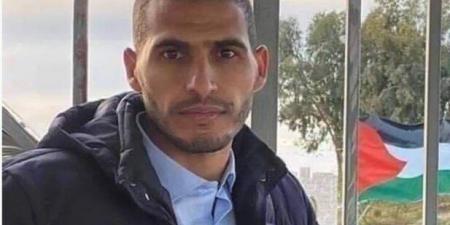 استشهاد
      الصحفي
      الفلسطيني
      حسن
      إصليح
      داخل
      مجمع
      ناصر
      الطبي
      في
      خان
      يونس - تكنو بلس
