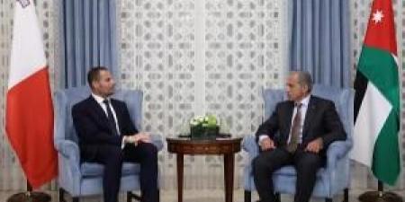 حسان
      ونظيره
      المالطي
      يؤكدان
      الحرص
      على
      تطوير
      العلاقات
      بين
      البلدين - تكنو بلس