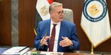 7
      مليارات
      جنيه
      مبيعات
      و640
      مليون
      دولار
      استثمارات..
      خطة
      مصر
      لتحويل
      الفوسفات
      إلى
      كنز
      صناعي
      إقليمي - تكنو بلس