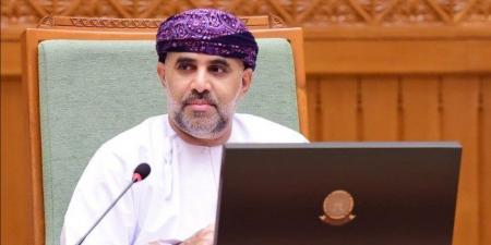 وزير
      الإسكان
      العماني
      يدعو
      المستثمرين
      الكويتيين
      للاطلاع
      على
      فرص
      استثمارية
      بالقطاع
      العمراني
      في
      السلطنة - تكنو بلس