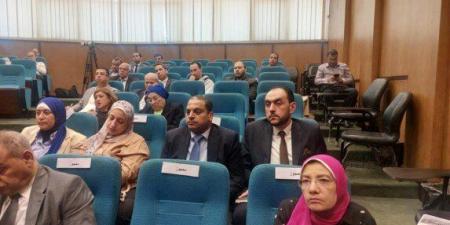 رئيس
      مصلحة
      الضرائب:
      إصلاحات
      شاملة
      لتعزيز
      الاستثمار
      ودمج
      الاقتصاد
      غير
      الرسمى - تكنو بلس