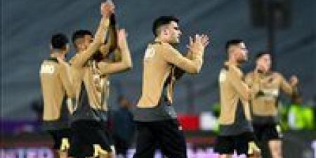 الزمالك
      يستأنف
      تدريباته
      الجماعية
      اليوم
      استعداداً
      لمواجهة
      بتروجيت
      فى
      بطولة
      الدوري - تكنو بلس