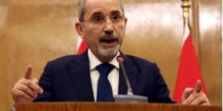 الصفدي
      يتجه
      إلى
      باريس
      لبحث
      وقف
      العدوان
      على
      غزة
      وإيصال
      المساعدات - تكنو بلس