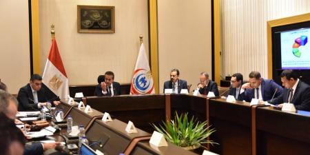 وزير
الصحة
يترأس
اجتماع
مجلس
إدارة
صندوق
مواجهة
الطوارئ
الطبية - تكنو بلس