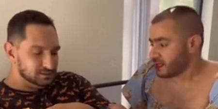 أول
      رجل
      عربي
      يخوض
      تجربة
      الحمل
      والولادة..
      وفاة
      الفنان
      الجزائري
      أحمد
      الفاتح
      بعد
      ولادة
      متعسرة - تكنو بلس