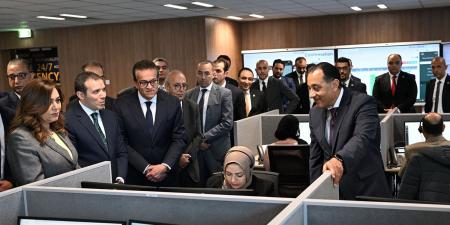 رئيس
      الوزراء
      يفتتح
      المقر
      الجديد
      لهيئة
      الإسعاف
      ويتفقد
      مركز
      تلقي
      البلاغات - تكنو بلس