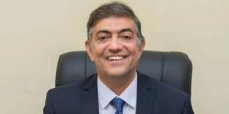 هشام عبد العزيز: تدهور الأوضاع فى غزة يتطلب تحركا دوليا وموقفا عربيا موحدا