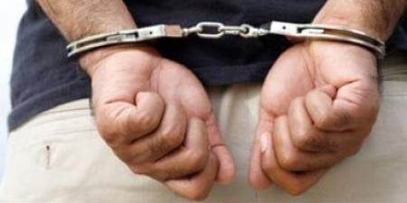 إحالة مقاول للجنايات بتهمة حيازة سلاح نارى بدون ترخيص