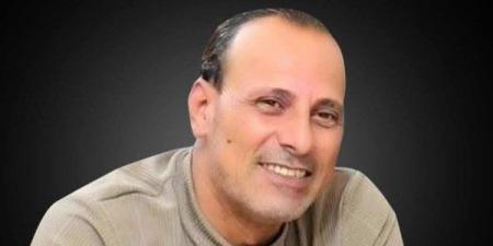 هاتفيًّا..
      شيخ
      الأزهر
      يُعزِّي
      أسرة
      الشهيد
      البطل
      خالد
      محمد
      شوقي
      منقذ
      العاشر
      من
      رمضان - تكنو بلس
