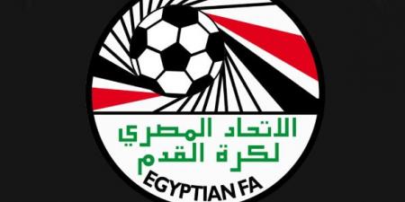 اتحاد
      الكرة
      يعلن
      القواعد
      العامة
      لقيد
      وانتقالات
      اللاعبين
      في
      موسم
      2025/2026 - تكنو بلس