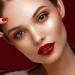 هل أنت من محبات درجات الروج الأحمر الداكن؟ إليك طريقة تطبيقه - تكنو بلس