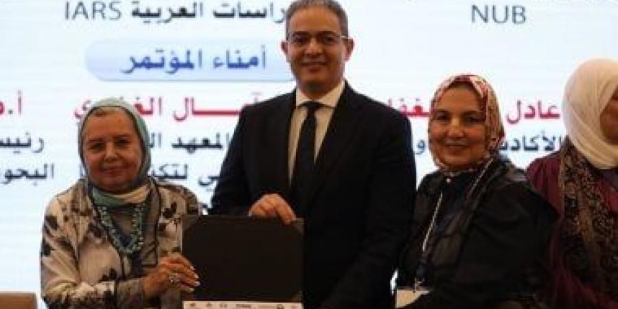 نقيب الإعلاميين: الإعلام الجديد أصبح واقعا يجب الاعتماد عليه والاستفادة منه