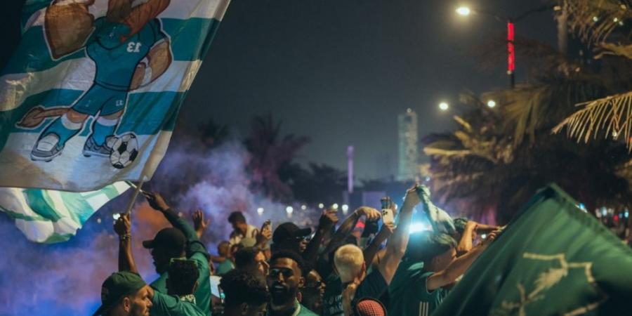 وصلة غناء وزخم جماهيري.. حفل الأهلي مُبهر في جدة  - تكنو بلس