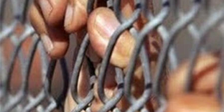 ضبط سائق توك توك حاول الاعتداء على طفل بمدخل عمارة بالهرم