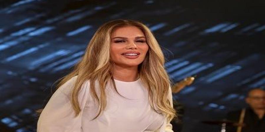 نيكول
سابا
تتألق
كالفراشة
البيضاء
في
حفل
كامل
العدد
بشرم
الشيخ - تكنو بلس