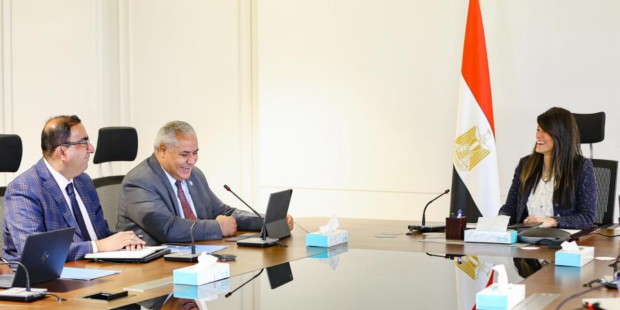 المشاط
تعقد
اجتماعا
مع
المدير
العام
المساعدوالممثل
الإقليمي
للفاو - تكنو بلس