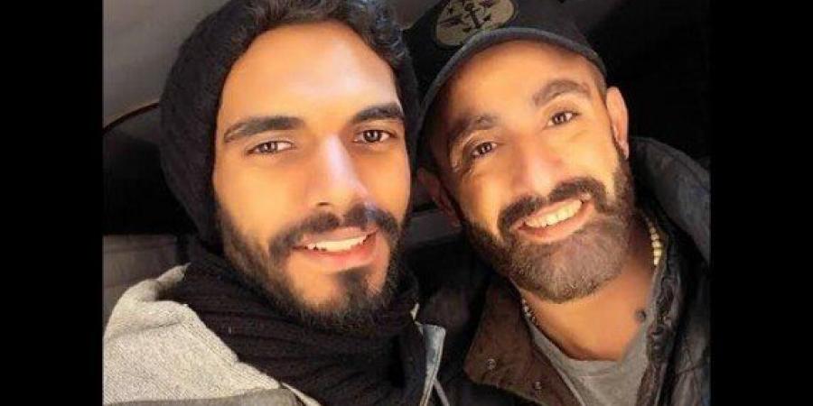 «عشت
      بمنزله
      3
      شهور»..
      عمر
      شرقي
      يكشف
      مواقف
      إنسانية
      جمعته
      بأحمد
      السقا - تكنو بلس