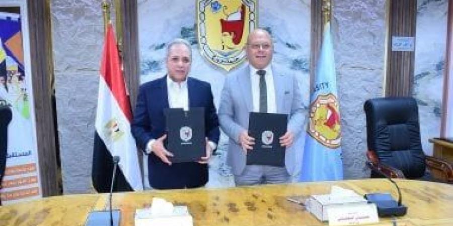 بروتوكول تعاون بين كليتى التربية والألسن بجامعة سوهاج ومدارس جيل المستقبل