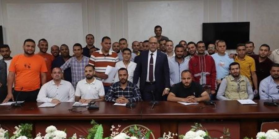 جبران:
مستمرون
في
فتح
أسواق
العمل
الخارجية
أمام
الكوادر
المصرية  - تكنو بلس