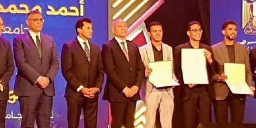 جامعة أسيوط تحصد 11 جائزة فى "مهرجان إبداع 13" بالمجالات الفنية والثقافية والفنية