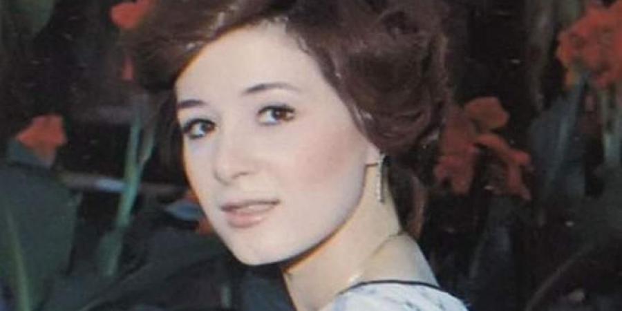 في
      ذكرى
      وفاتها..
      هالة
      فؤاد
      فنانة
      منحتها
      الحياة
      النجاح
      وحرمتها
      من
      السعادة - تكنو بلس