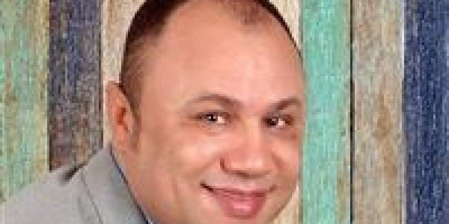ياسر
      حمدي
      يكتب:
      عسكرة
      البحر
      الأحمر..
      «وحرب
      الممرات
      الملاحية» - تكنو بلس