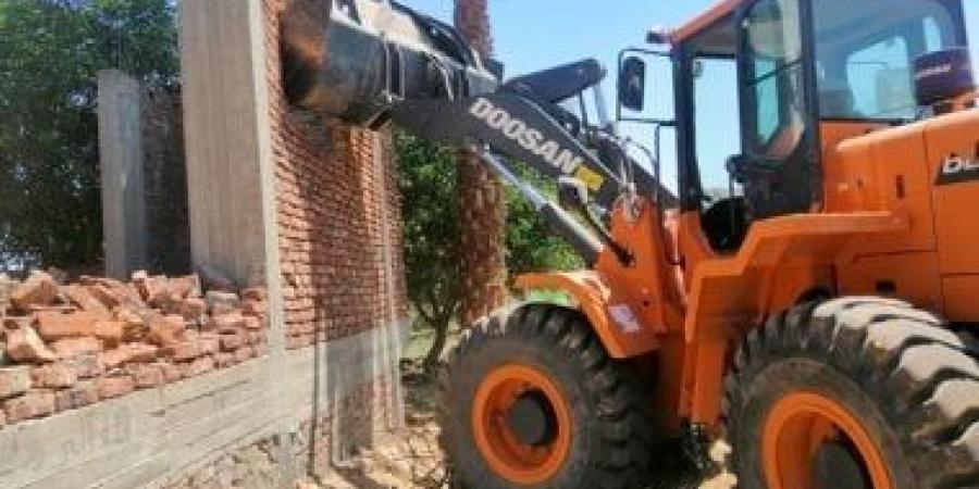 الحبس وغرامة ألف جنيه لمن تعدى على أملاك غيره للانتفاع بها.. اعرف التفاصيل